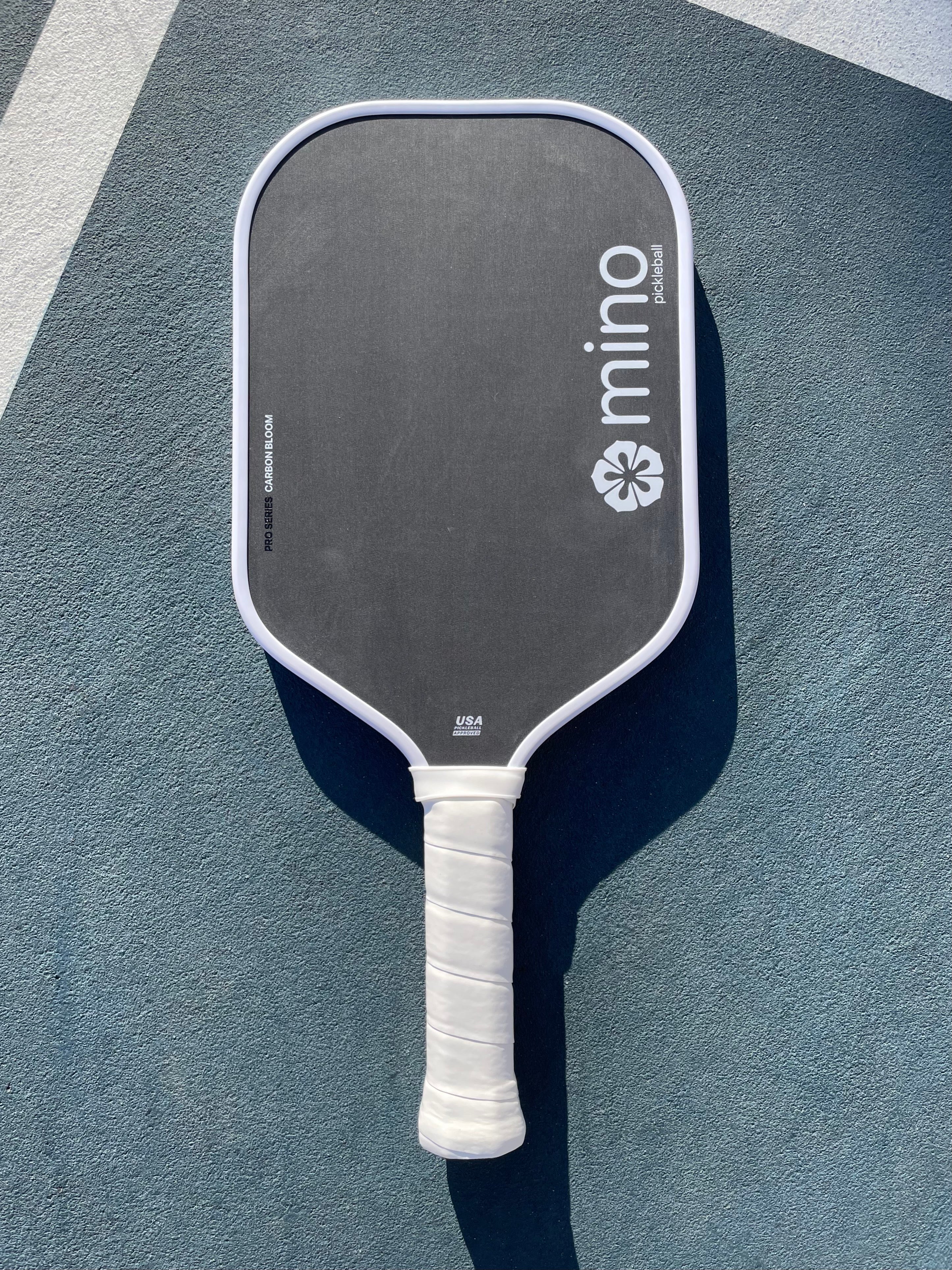 Mino Carbon Bloom Paddle