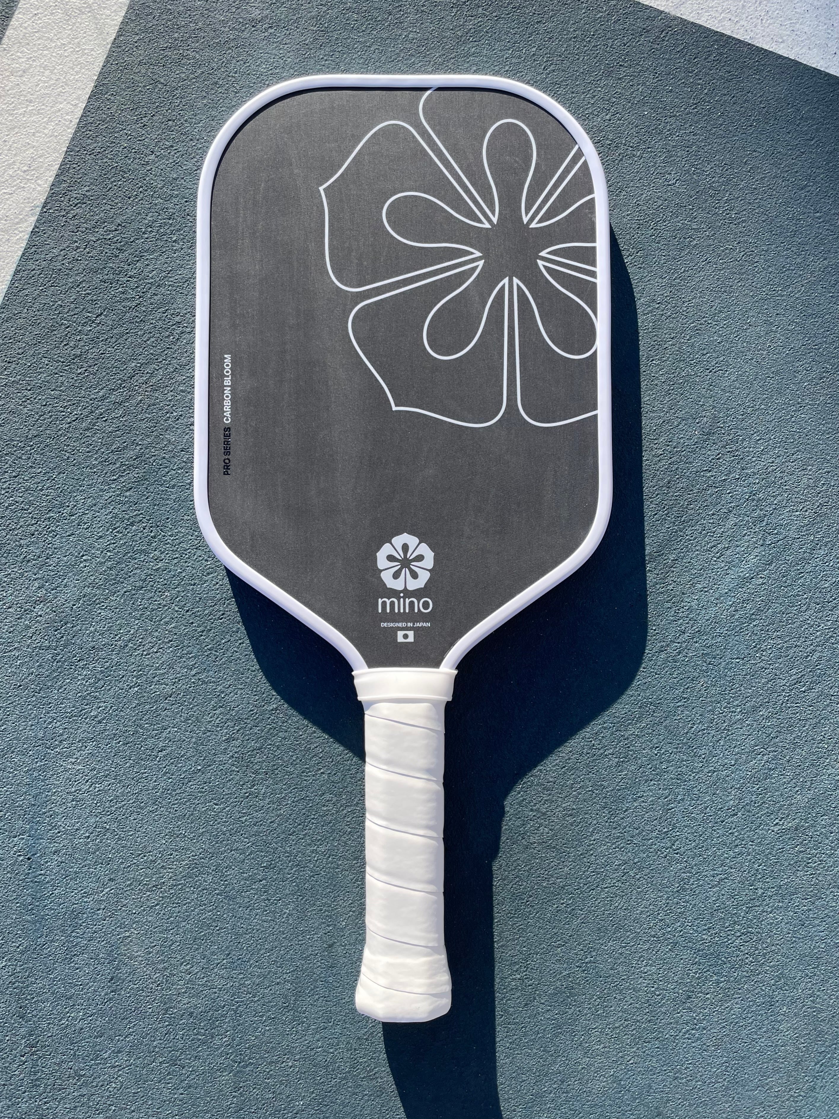 Mino Carbon Bloom Paddle